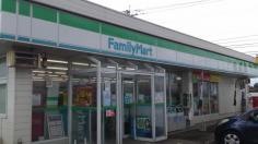 ファミリーマート グリーンロード店