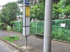 「グリーンハイツ西」バス停留所