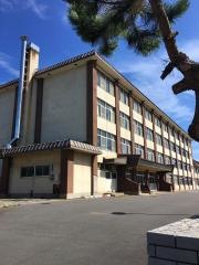 函館市立北中学校