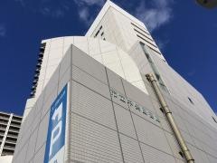 町田市立中央図書館