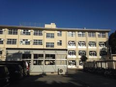 南当仁小学校