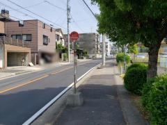 「桜ケ丘町三丁目」バス停留所