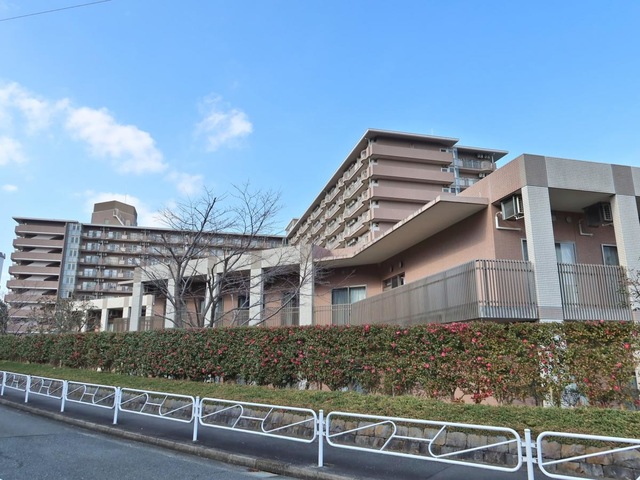 ケア付き高齢者住宅「明日見らいふ南大沢」 施設外観