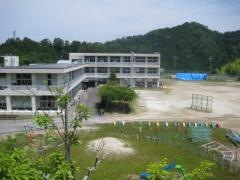 串原小学校