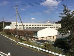 川井小学校