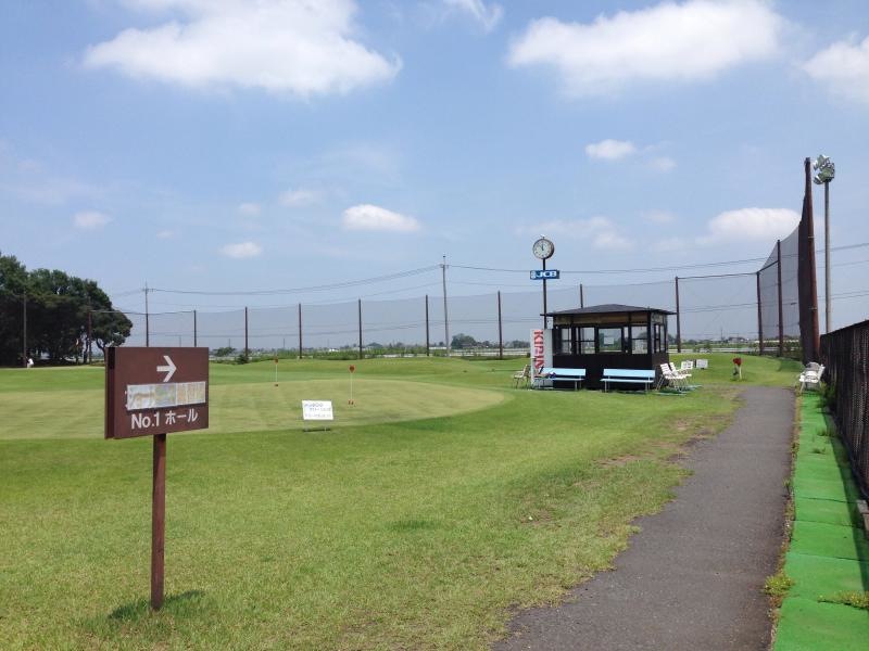 施設外観（ショートコース）。