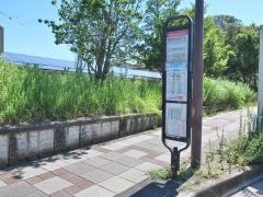 「東百合ケ丘四丁目」バス停留所
