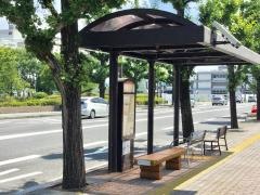 「県庁前」バス停留所