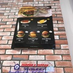 鉄道カフェ・ＳＴＥＡＭＬＯＣＯＭＯＴＩＶＥｗｉｔｈポポンデッタ　ららぽーと富士見店