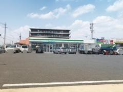 ファミリーマート　刈谷港町店