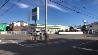 ファミリーマート　いかるが店