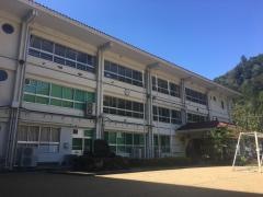中原小学校