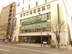 ネッツトヨタ兵庫ハーバーランド店