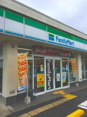 ファミリーマート　鳥取国府店