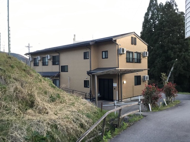 ファミリア下呂三号館