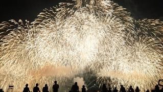 津花火大会