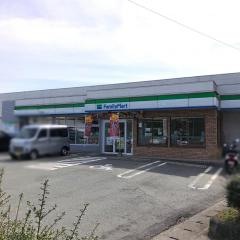 ファミリーマート　小国宮原店