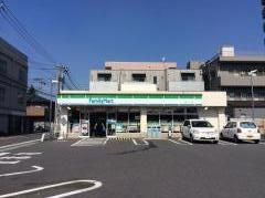 ファミリーマート　川口幸町二丁目店