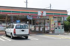 セブンイレブン　姫路伊伝居北店