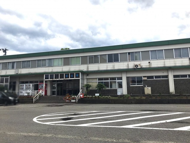 能生駅