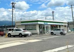 ファミリーマート　吉川会津店
