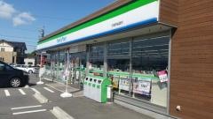 ファミリーマート　鈴鹿伊船町店
