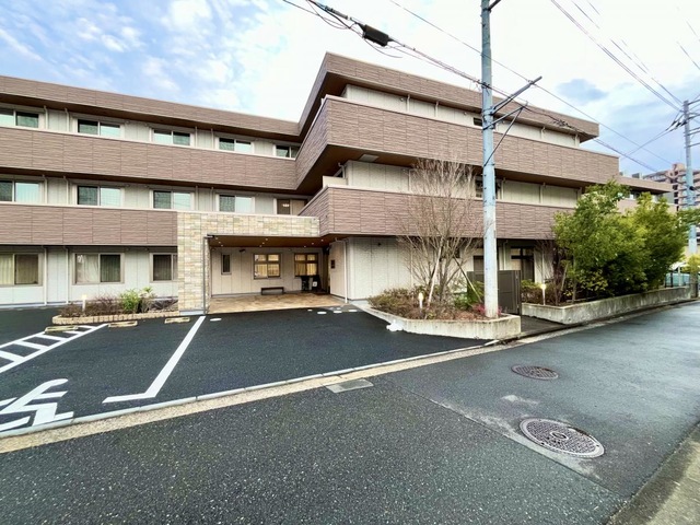 リアンレーヴ東戸塚 建物全景