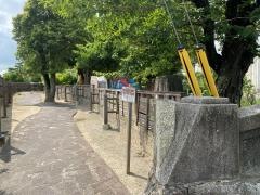 西尾小学校