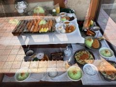 かつ哲中居店