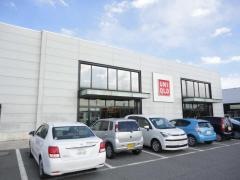 ユニクロ　氏家店