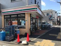 セブンイレブン　北小岩店