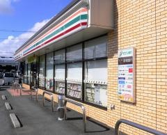 セブンイレブン　島田阪本店