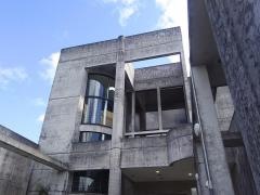 うるま市立石川図書館