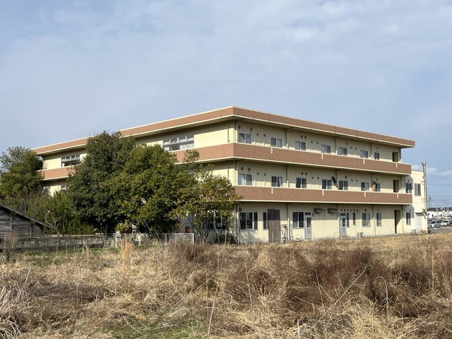 伊予千寿苑 建物全景