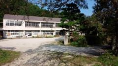 高尾小学校