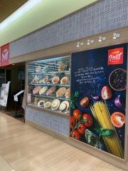 カプリチョーザ　ブルメールＨＡＴ神戸店