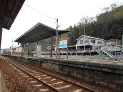 佃駅