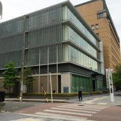アクサ生命保険株式会社　四日市支社