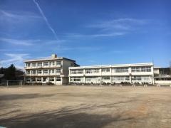 麁玉小学校