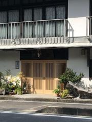 民宿辯天荘