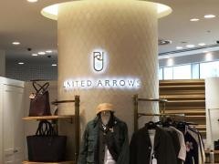ＵＮＩＴＥＤ　ＡＲＲＯＷＳ　渋谷ＳｈｉｎＱｓ店