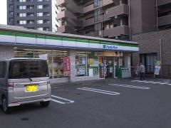 ファミリーマート　福島なかまち店