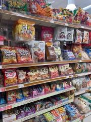 キャンドゥ　伊達店