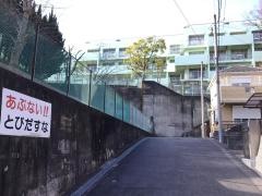 本郷台小学校
