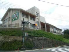 岩代小学校