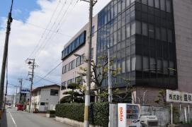 東洋炭素株式会社