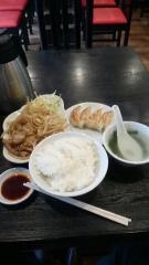 天鴻餃子房　神保町会館店