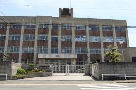 南大津小学校
