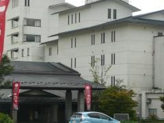 遠刈田ホテルさんさ亭