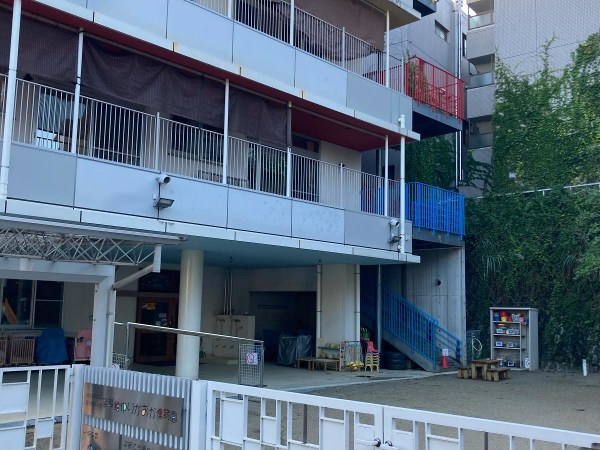 百合丘保育園の施設外観です。